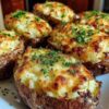 Patatas rellenas de queso