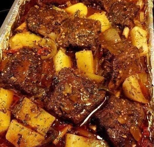 Carne Guisada con Patatas