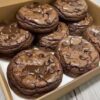 Galletas hechas con mezcla para brownies